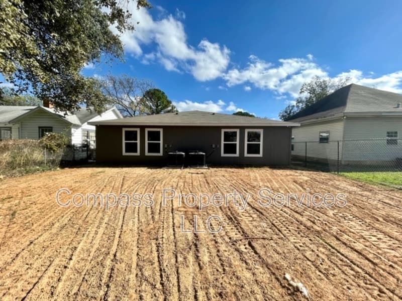 Waco Condo: 1114B Chestnut