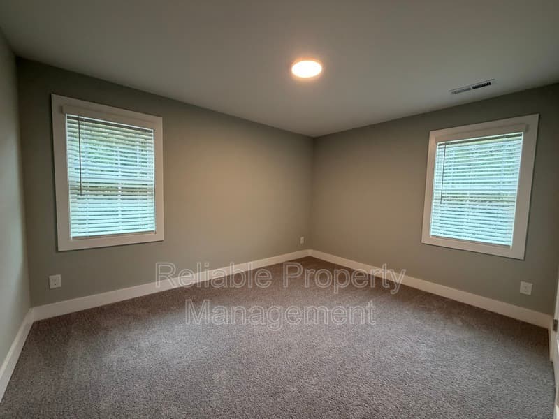 Clayton Condo: 863 Jack Rd