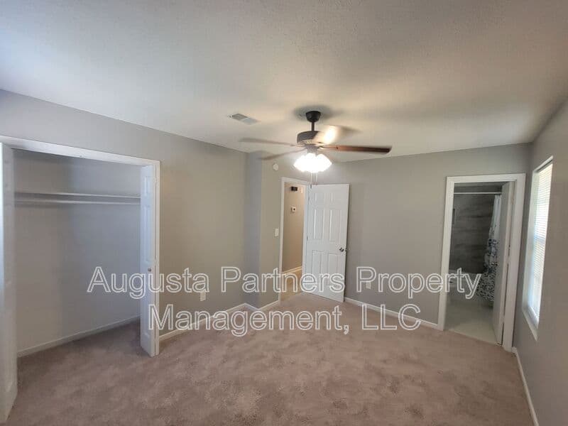 Augusta House: 2965 Meadowbrook Drive