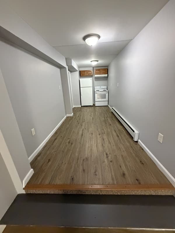 Vernon Condo: 90 Prospect Street - C