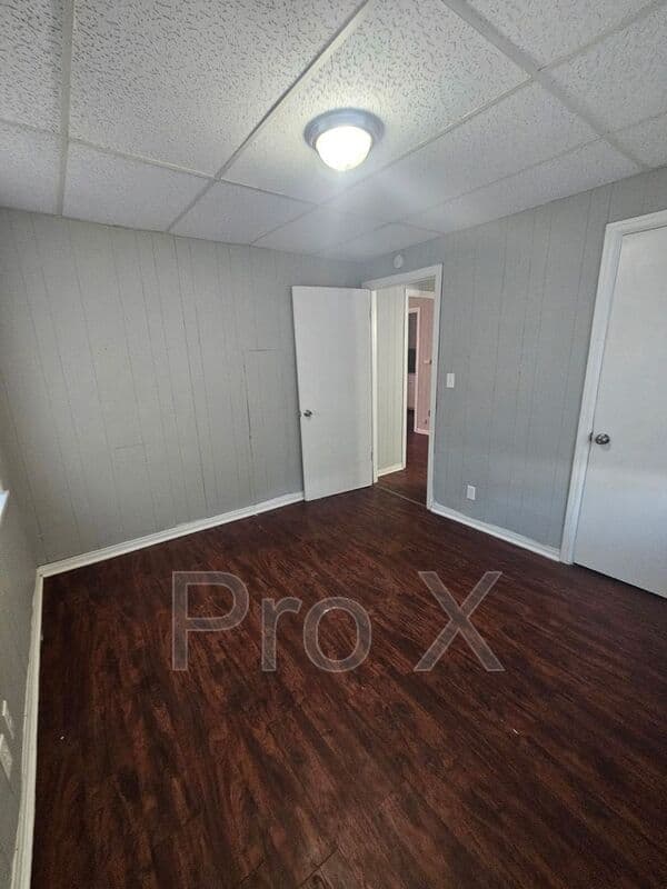 Baxter Springs House: 126 East 13th
