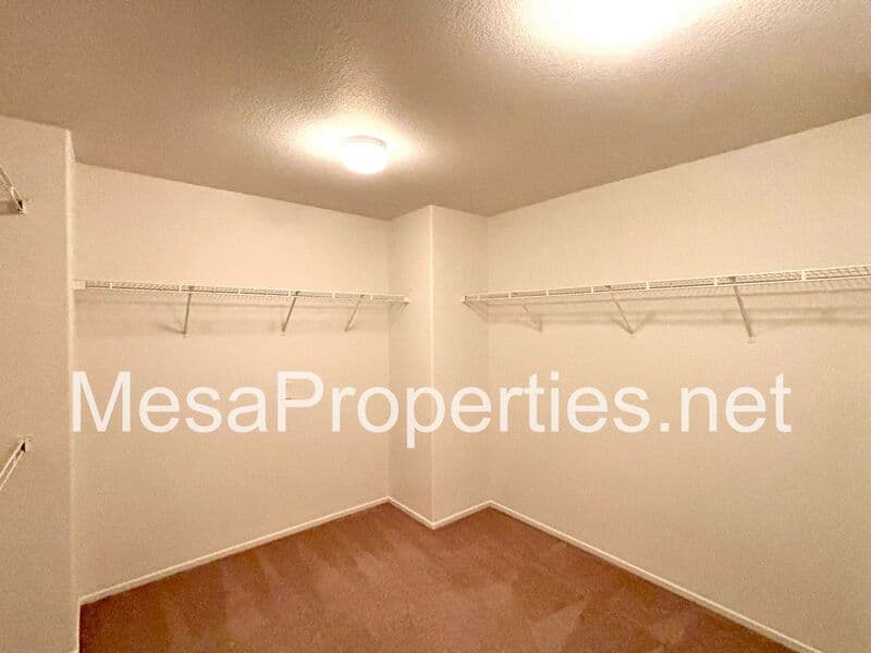 Victorville House: 12396 Ava Loma St.