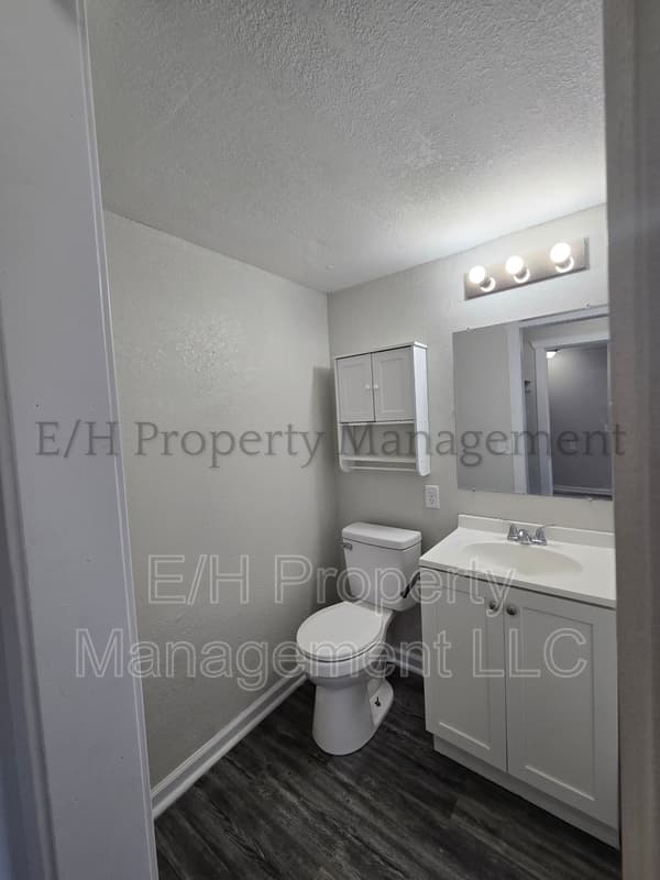 Wichita Condo: 1916 S Broadway