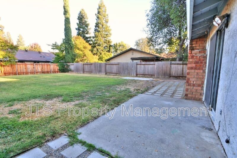 Citrus Heights Condo: 5512 Mike Arthur Ct