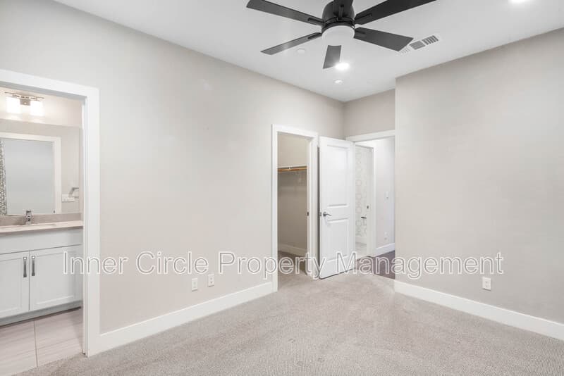 Brentwood House: 376 Bougainvilla Drive