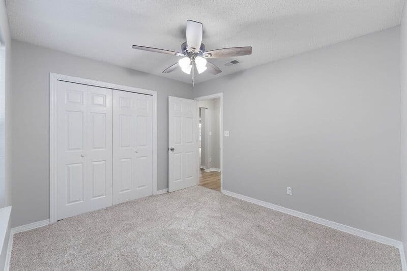 Crestview House: 3014 La Salle Court
