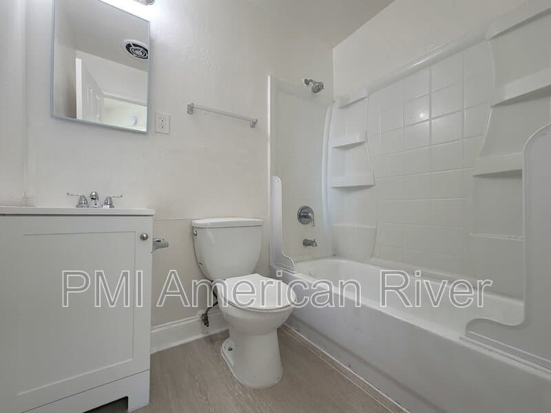 Sacramento Condo: 3729 Balsam Street