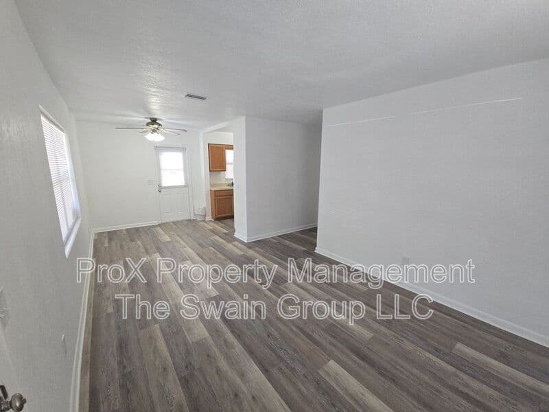 Winter Haven House: 3509 Ave S NW