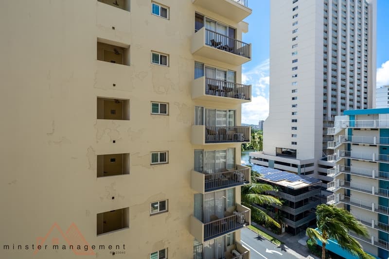 Honolulu Condo: 440 Lewers Street - A