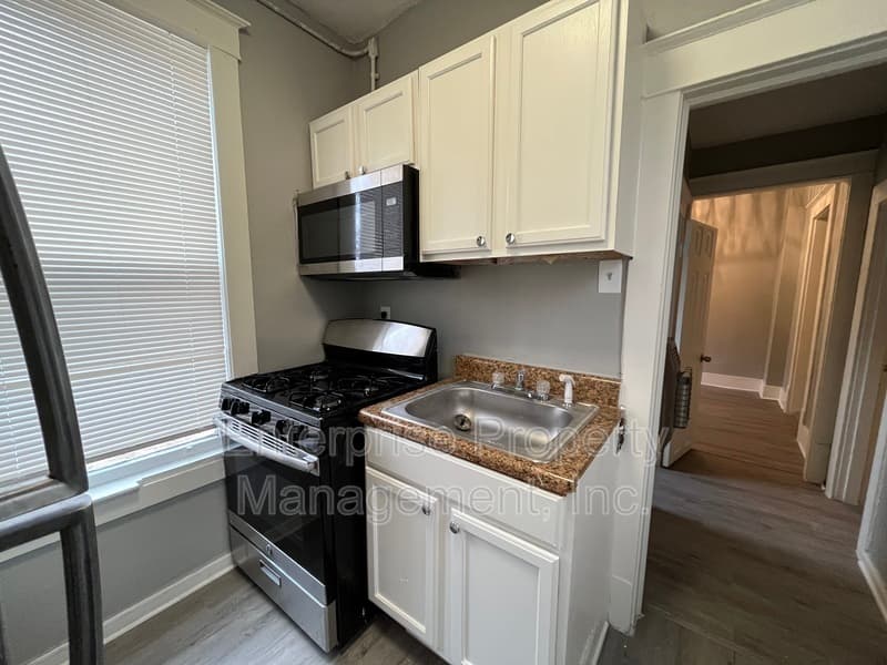 Memphis Condo: 1111 North Parkway