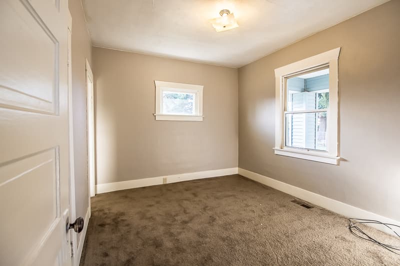 Spokane Valley House: 923 South Progress Road