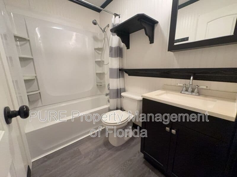 Ocklawaha House: 12300 SE 128th CT