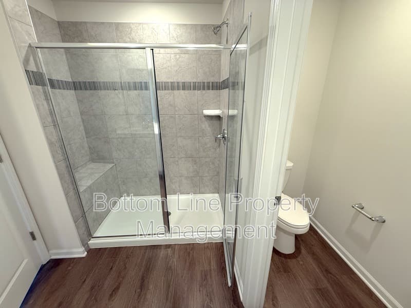 Charlotte Townhome: 15708 Country House St