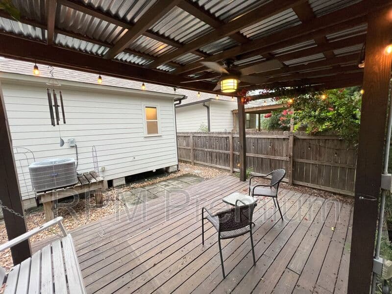 Baton Rouge House: 2353 Orpine Ave.