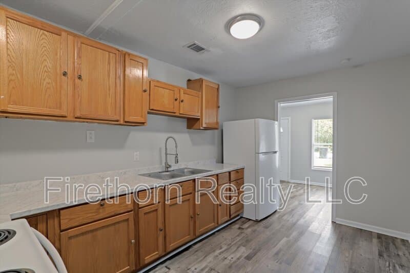 Augusta House: 2528 Luz Drive