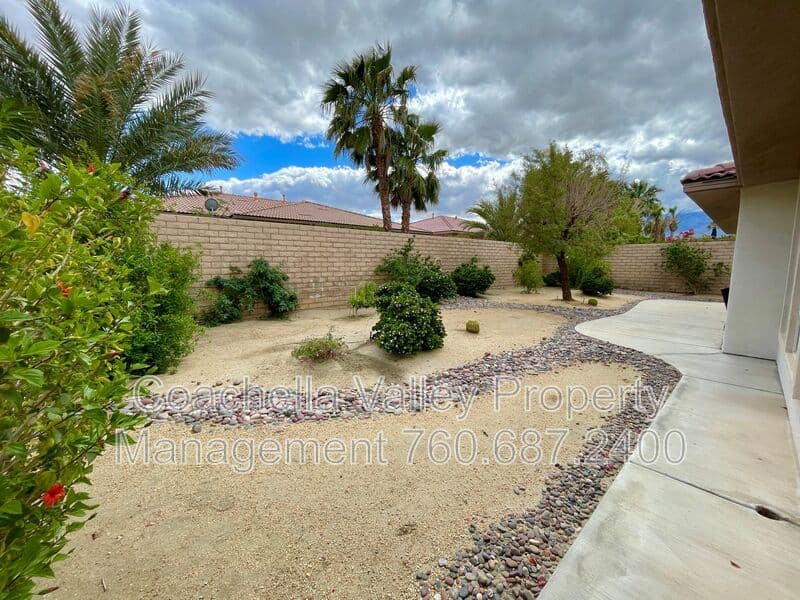 Rancho Mirage Condo: 168 Via Martelli