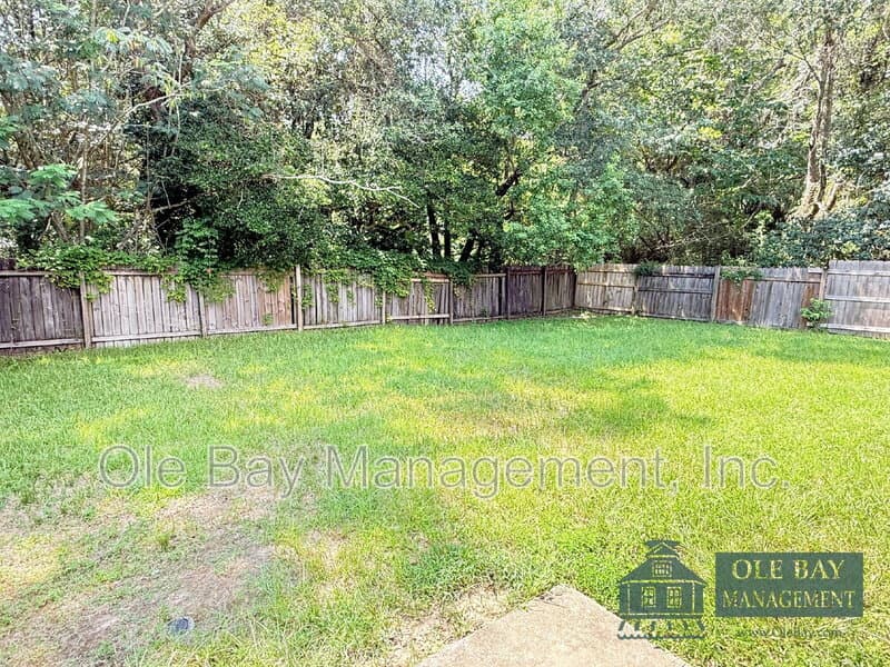 Mobile House: 3420 Fairfield Rd