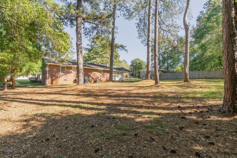 Athens House: 120 Soule St