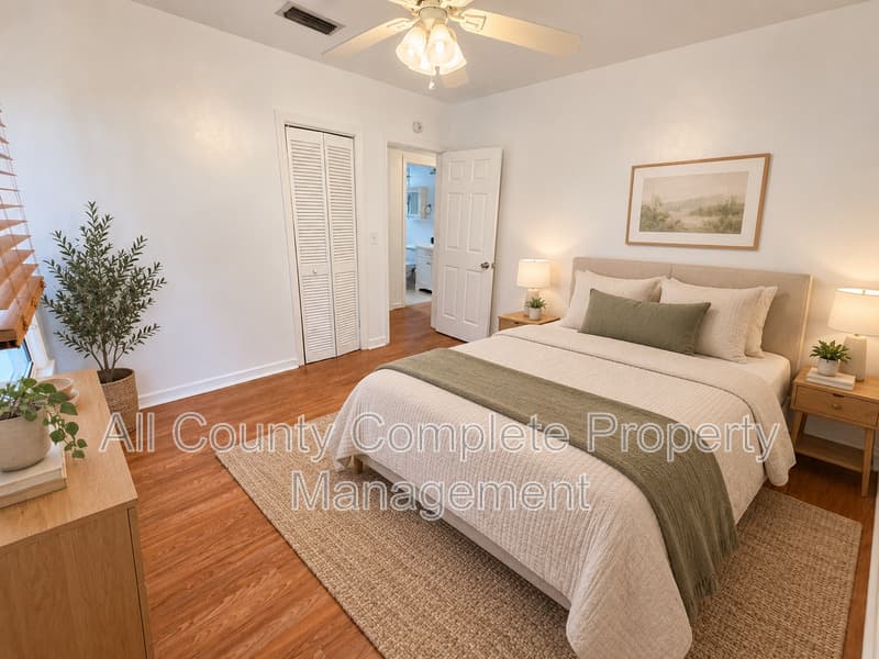 Jacksonville House: 4803 Lexington Ave