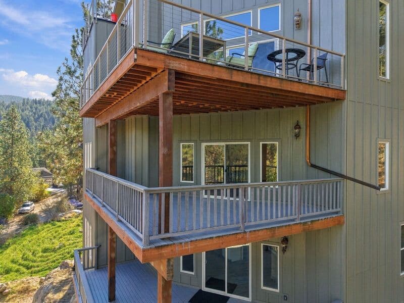 Liberty Lake Condo: 24817 East Liberty Creek Road - 2