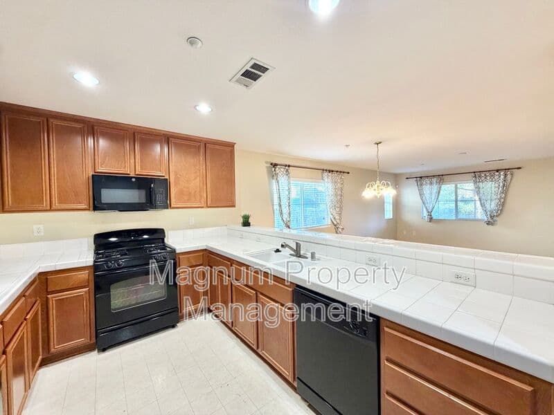 Moreno Valley House: 15681 Lasselle St.