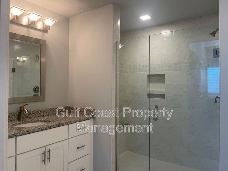 Osprey House: 260 Hidden Bay Dr