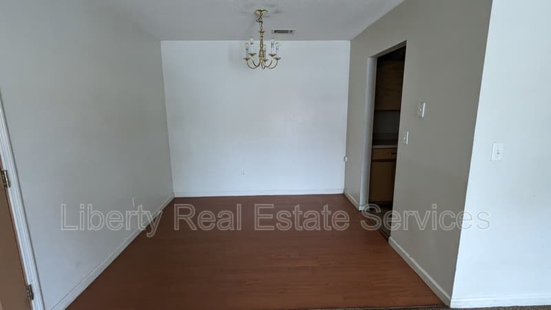 Hinesville Condo: 133 Rolland St