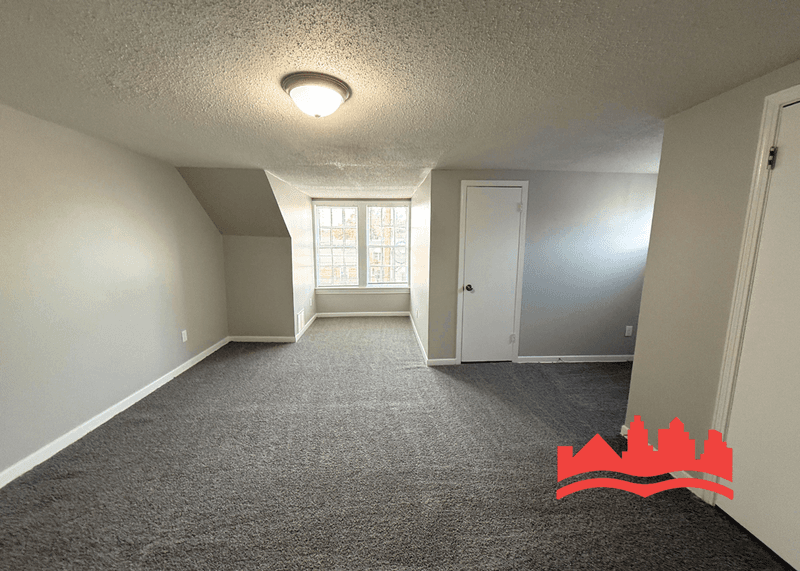 Memphis House: 2244 Cypress Cir