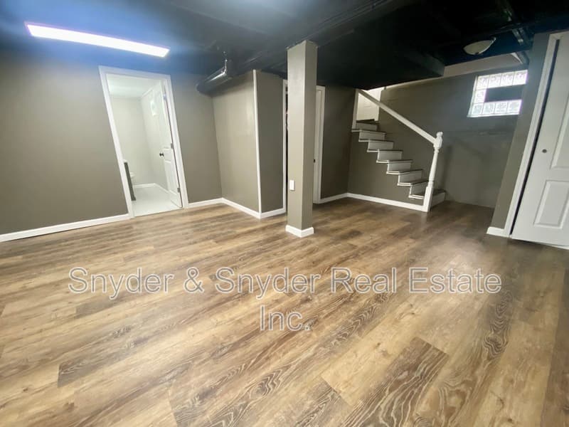 Akron House: 1062 Pitkin Avenue