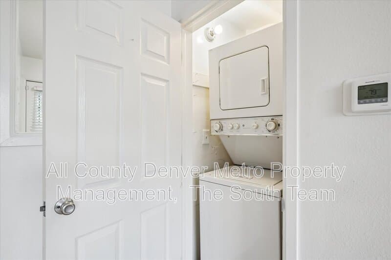 Aurora Condo: 10207 E 14th Ave