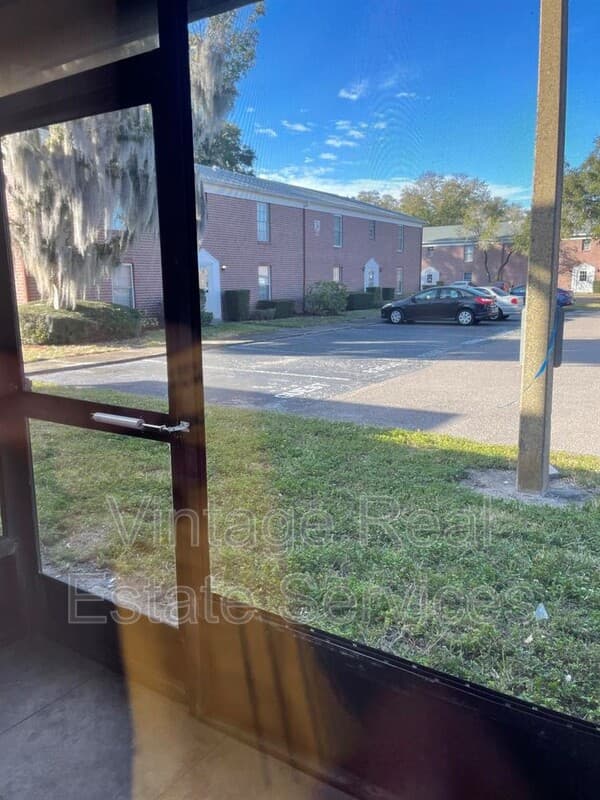 St Petersburg Condo: 1303 83rd Ave N