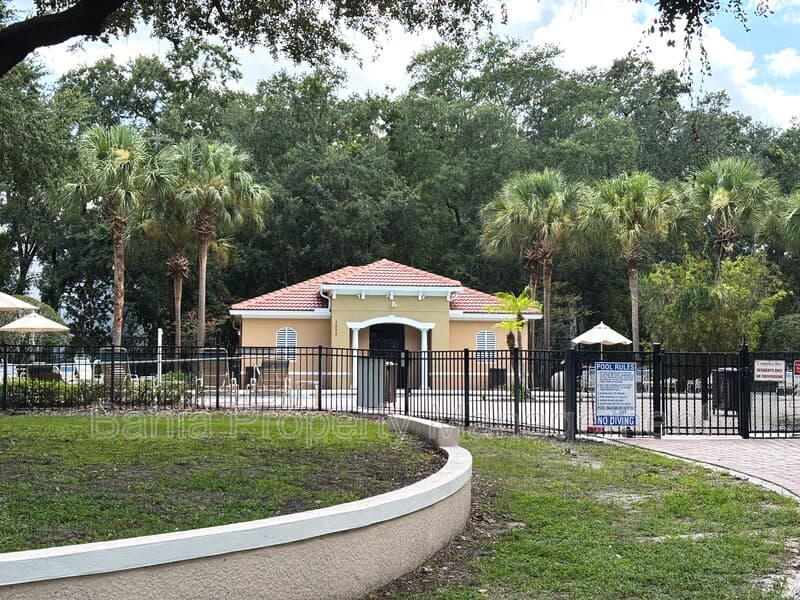 Kissimmee Townhome: 5110 Adelaide Dr