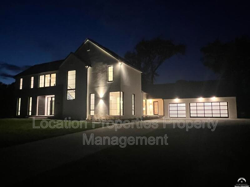 Lawrence House: 1840 Quail Creek Drive