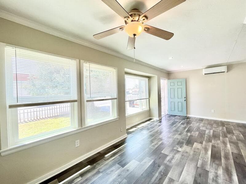 Highland Condo: 7319 Olive Tree Ln