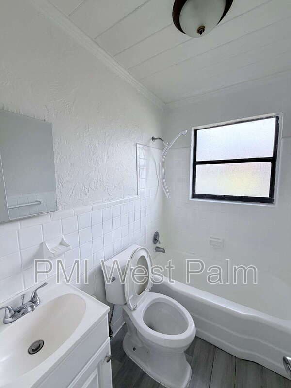 West Palm Beach Condo: 1409 West 33rd Street