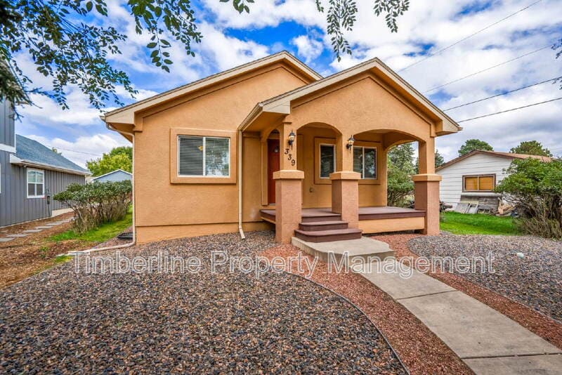 Monument House: 339 Fourth Street