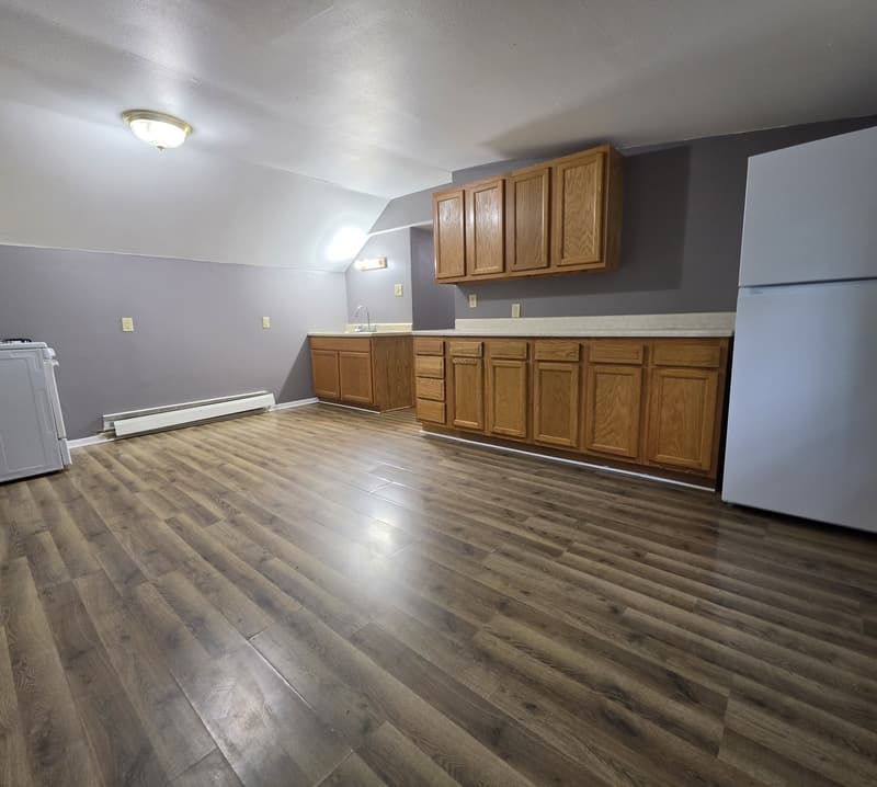 Oshkosh Condo: 515 Jackson Street - Upper