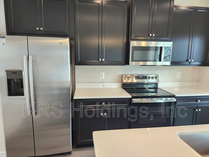 Rockingham Townhome: 4527 Fountainbridge Ct