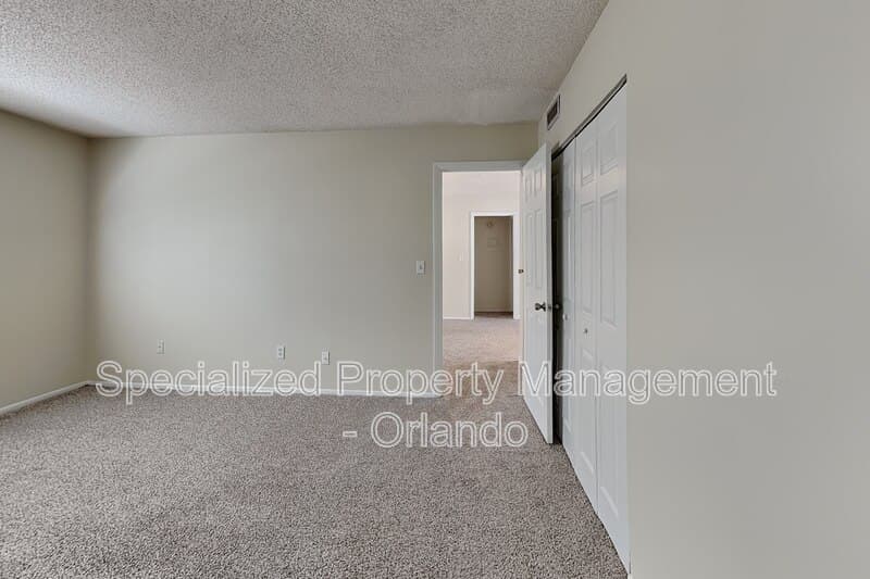 Kissimmee Townhome: 1717 Michigan Ave