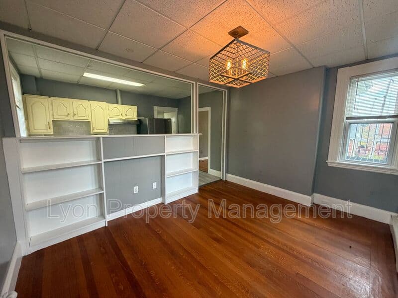 Canton Condo: 83 Bolivar St
