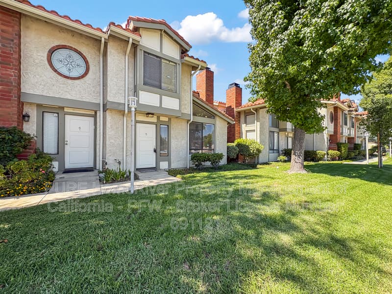 West Hills Condo: 6865 Valley Circle Blvd