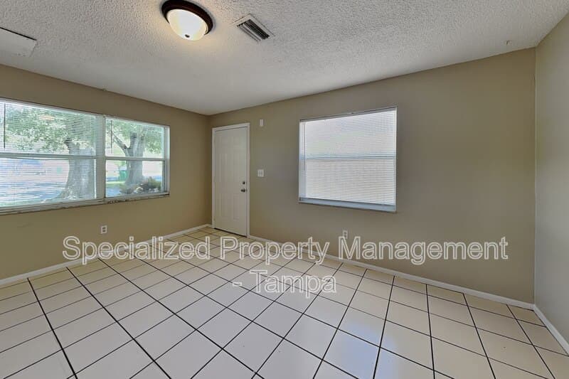 Clearwater Condo: 15117 Avalon Ave