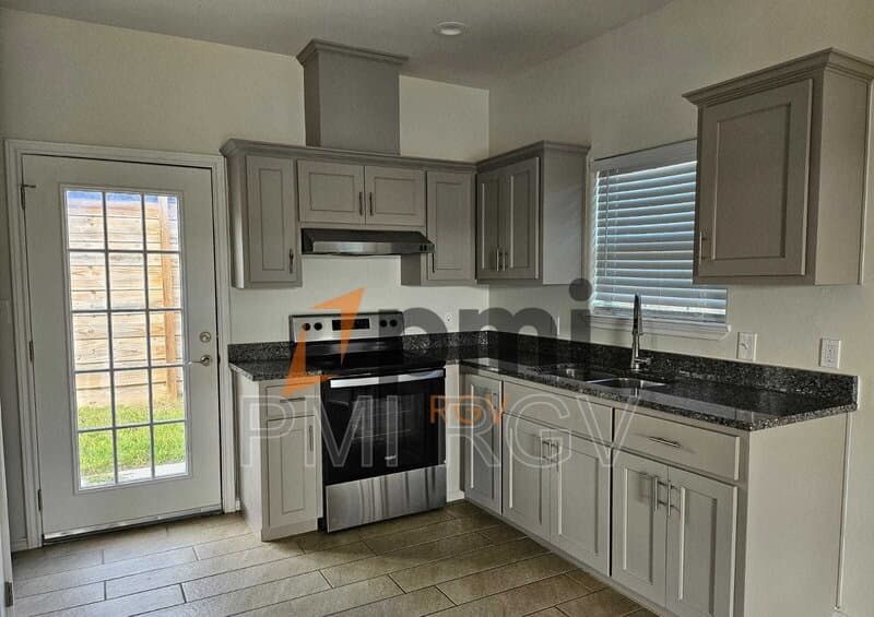 McAllen Condo: 5600 Nightingale Ave
