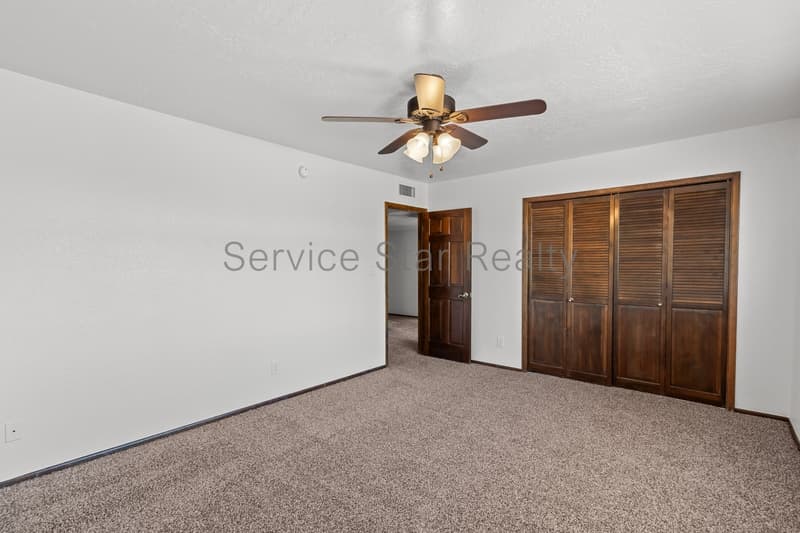 Glendale House: 6142 W Sierra St