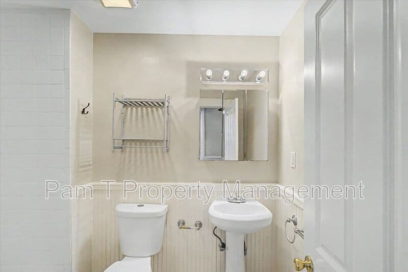Savannah Condo: 546 E Huntingdon