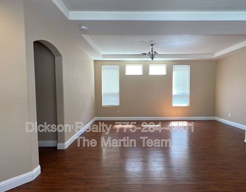 Sparks House: 2663 Chaucer Street