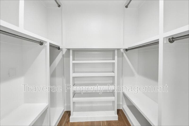 Fort Worth Townhome: 408 Rayner Avenue