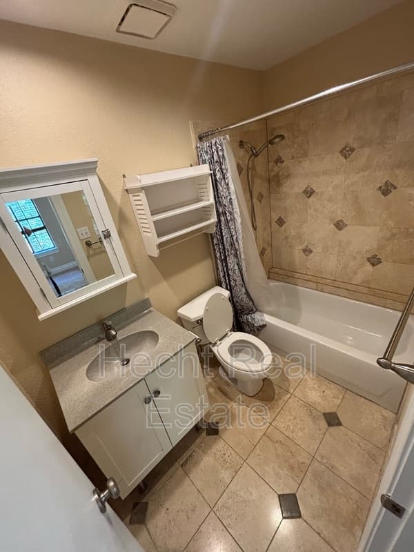 Austin Condo: 1411 Gracy Farms Lane