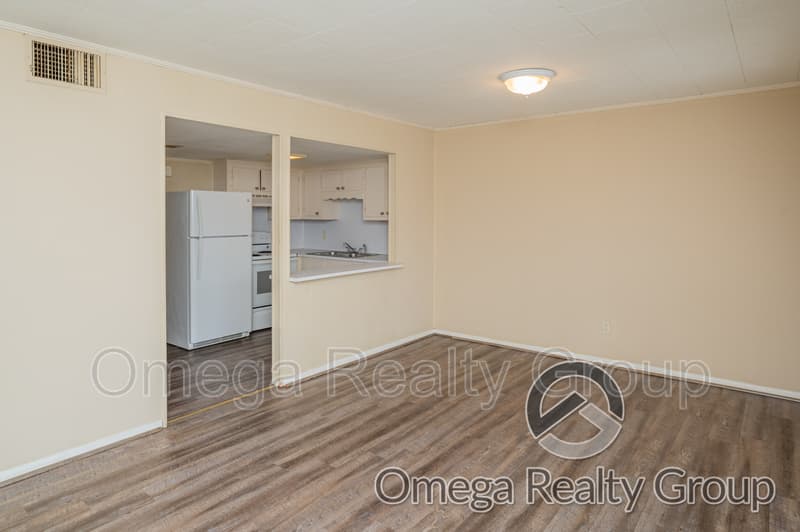 Jasper Condo: 1507 7th Ave