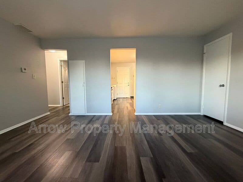 Lincoln Condo: 3800 North 52nd Street